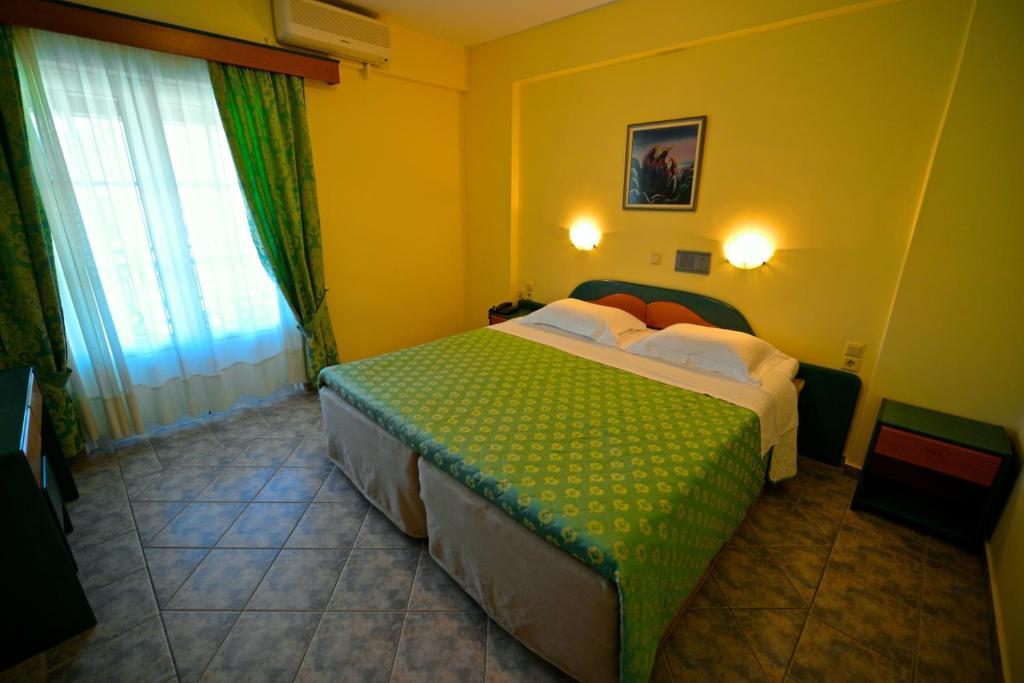 Hotel Odeon Васілікі Номер фото